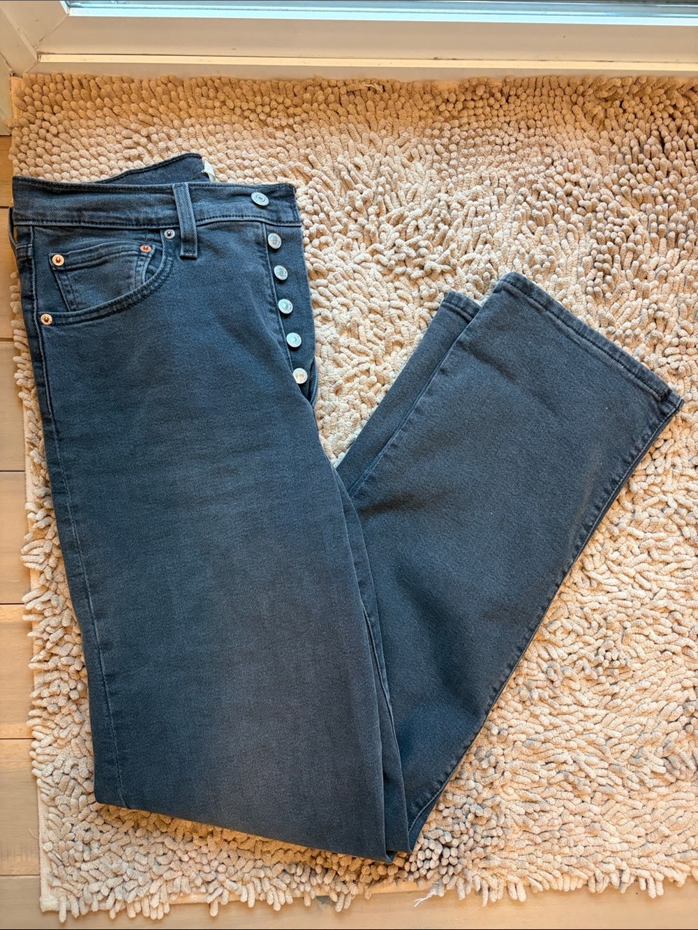 Levi’s Ribcage Button-Fly Jeans